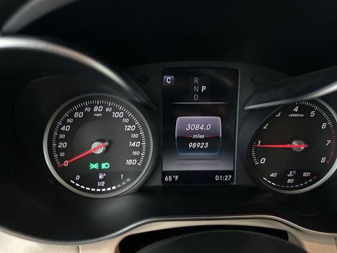 Used 2017 Mercedes-Benz GLC 300 image 12