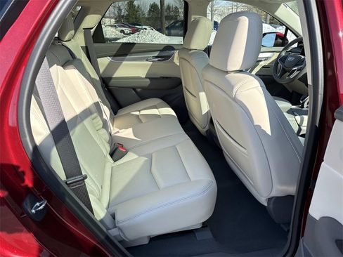 Used 2017 Cadillac XT5 Premium Luxury w/ Driver Assist Package image 13