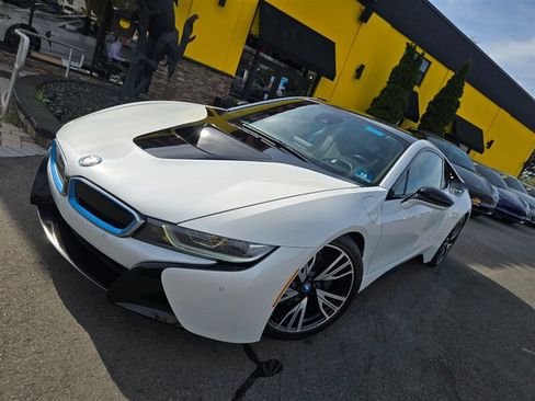 Used 2016 BMW i8 AWD/4WD image 3
