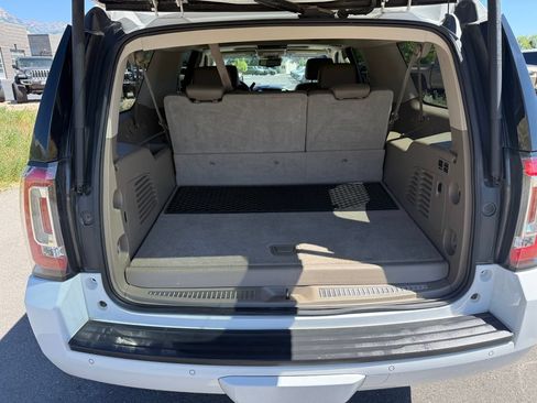 Used 2015 GMC Yukon XL SLT w/ Open Road Package AWD/4WD image 14