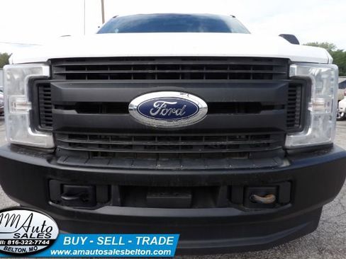 Used 2017 Ford F350 XL image 9