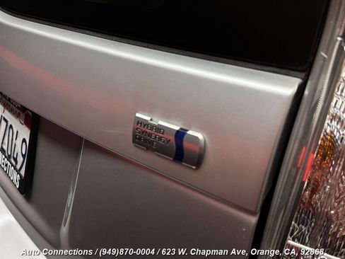 Used 2013 Toyota Prius Two image 39