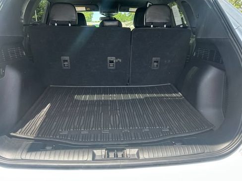 Used 2023 Ford Escape ST-Line w/ Tech Pack #1 AWD/4WD image 12