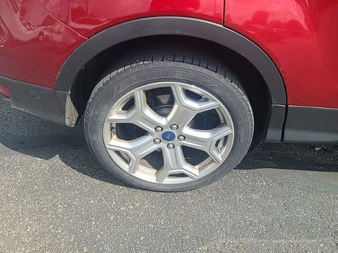 Used 2018 Ford Escape Titanium AWD/4WD image 8