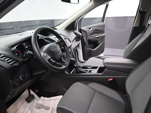 Used 2017 Ford Escape SE AWD/4WD image 38
