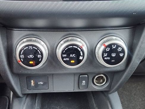 Used 2025 Mitsubishi Outlander Sport ES AWD/4WD image 17