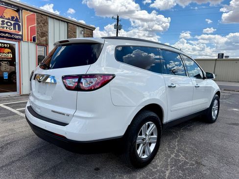 Used 2014 Chevrolet Traverse LT FWD image 3