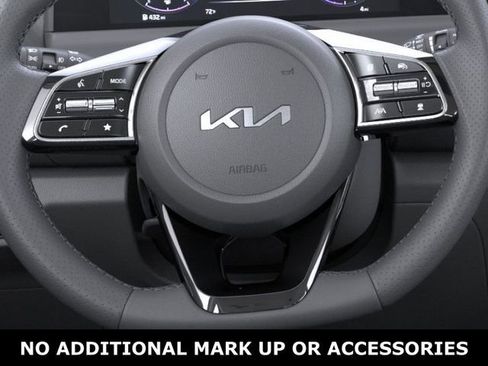 New 2026 Kia Seltos SX image 22