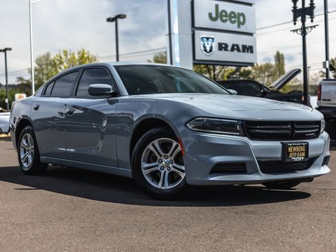 Used 2022 Dodge Charger SXT w/ Leather Interior Group RWD image 1