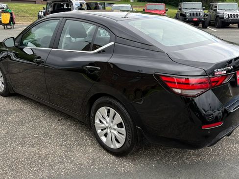 Used 2023 Nissan Sentra S FWD image 6