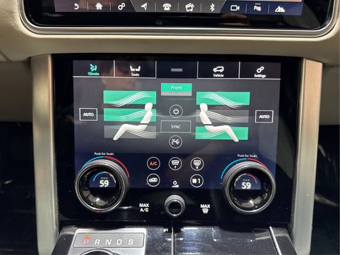 Used 2018 Land Rover Range Rover HSE AWD/4WD image 28