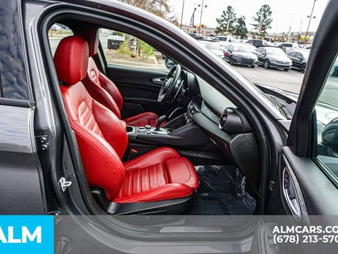 Used 2023 Alfa Romeo Giulia Sprint image 24