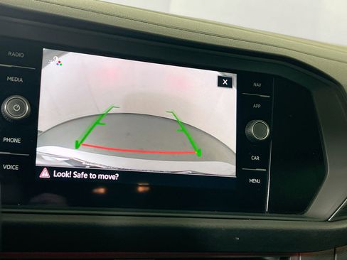 Used 2022 Volkswagen Jetta SEL image 14