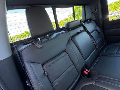 Used 2022 GMC Sierra 2500 Denali AWD/4WD image 22
