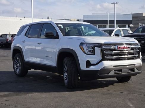New 2026 GMC Terrain Elevation FWD image 17