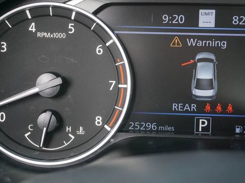 Used 2023 Nissan Altima 2.5 SV w/ SV Premium Package FWD image 22