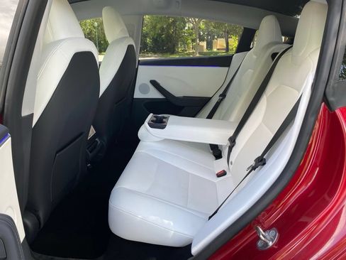 Used 2024 Tesla Model 3 Standard Range RWD image 18