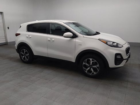 Used 2021 Kia Sportage LX AWD/4WD image 11