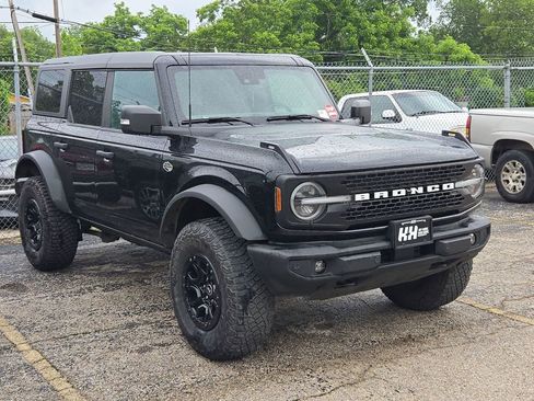 Used 2022 Ford Bronco Wildtrak AWD/4WD image 1