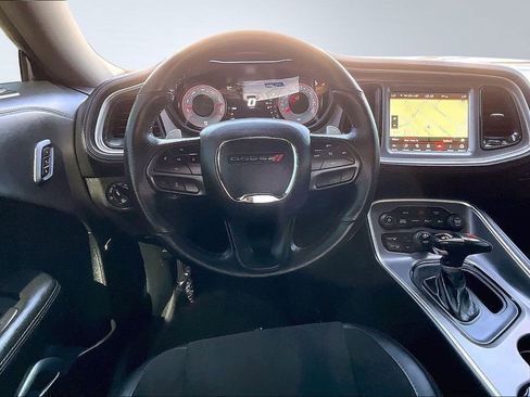 Used 2021 Dodge Challenger R/T Scat Pack w/ T/A Package image 5