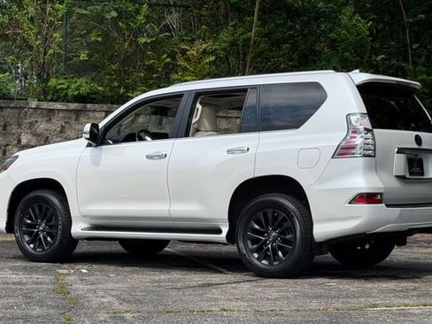 Certified 2023 Lexus GX 460 Premium AWD/4WD image 8