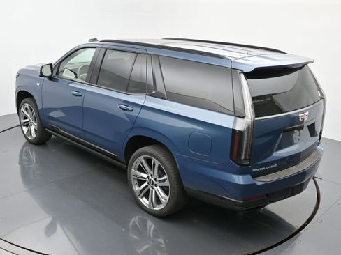 New 2025 Cadillac Escalade Sport Platinum w/ LPO, Floor Liner Package image 25