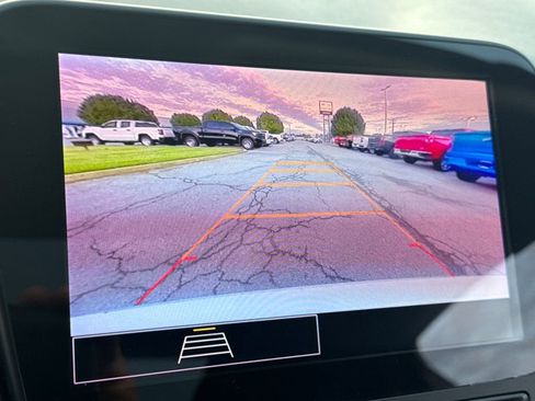 Used 2024 Chevrolet Malibu LT image 24