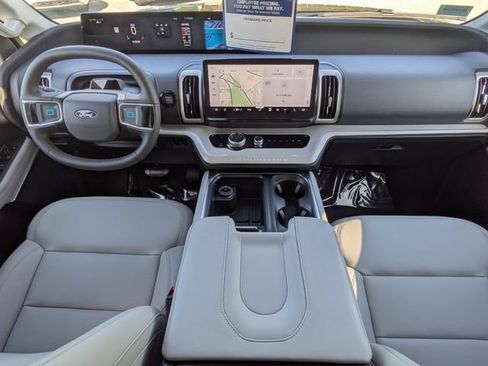 Certified 2027 Ford Expedition Active RWD image 17