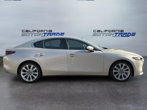 Used 2022 MAZDA MAZDA3 s AWD/4WD image 4