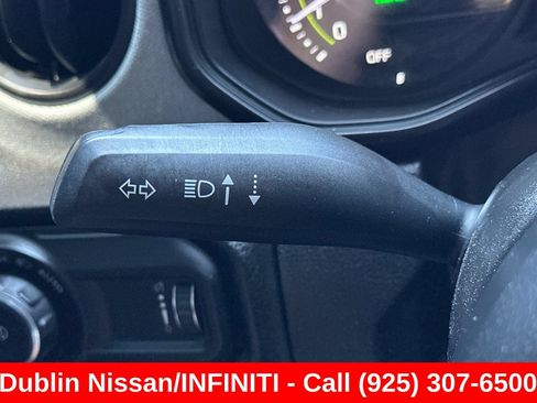 Used 2024 Jeep Wrangler Unlimited AWD/4WD image 38