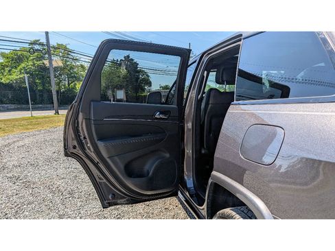 Used 2021 Jeep Grand Cherokee Limited w/ Quick Order Package 28K 80th image 10