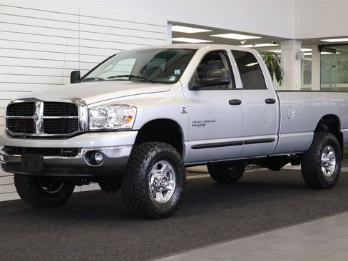 Used 2006 Dodge Ram 3500 Truck SLT w/ Quad Cab Big Horn Value Group AWD/4WD image 3