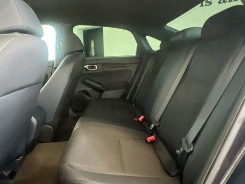Used 2024 Honda Civic Sport image 11