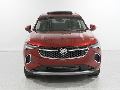 Used 2023 Buick Envision Avenir image 2