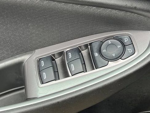Used 2023 Chevrolet Malibu LT FWD image 14