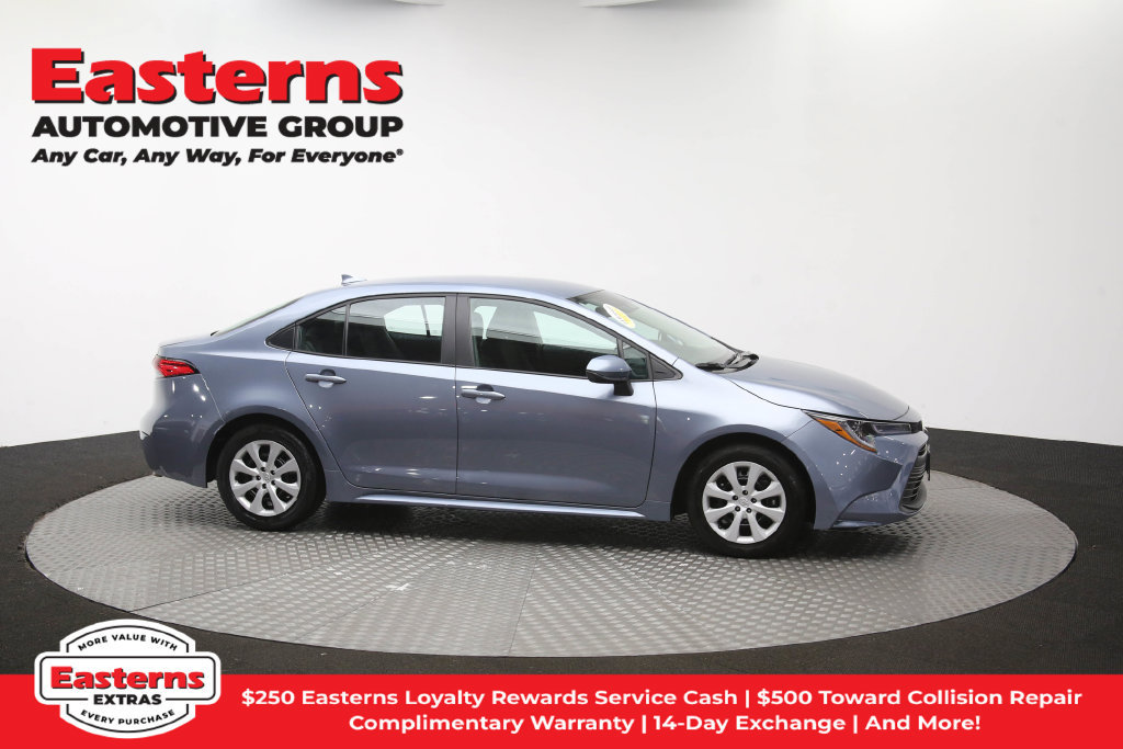 Used 2025 Toyota Corolla LE FWD image 47