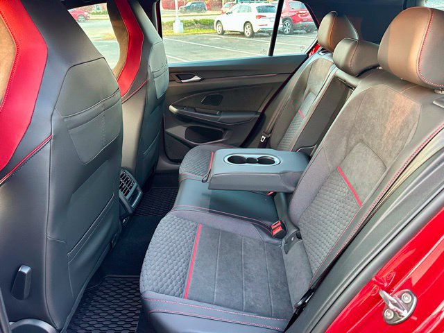 New 2026 Volkswagen GTI SE FWD image 18