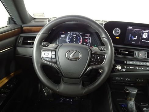 Used 2022 Lexus ES 350 w/ Premium Package image 24