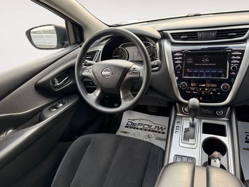Used 2022 Nissan Murano S AWD/4WD image 11