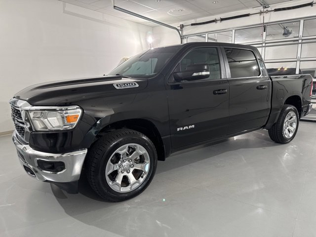 Used 2022 RAM 1500 Big Horn AWD/4WD image 3