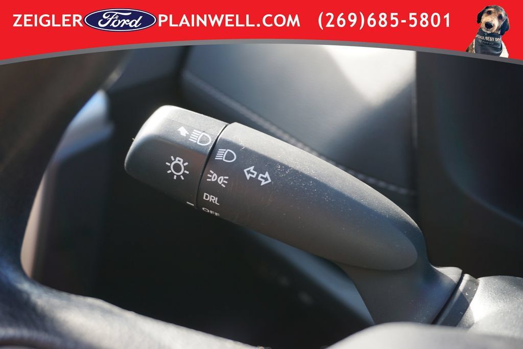 Used 2022 Toyota RAV4 LE AWD/4WD image 23