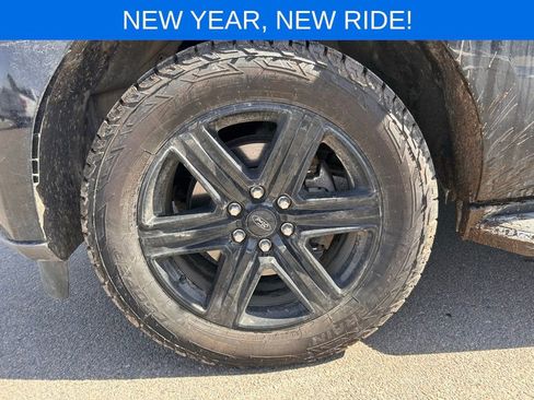 Used 2021 Ford Expedition Max XLT image 21