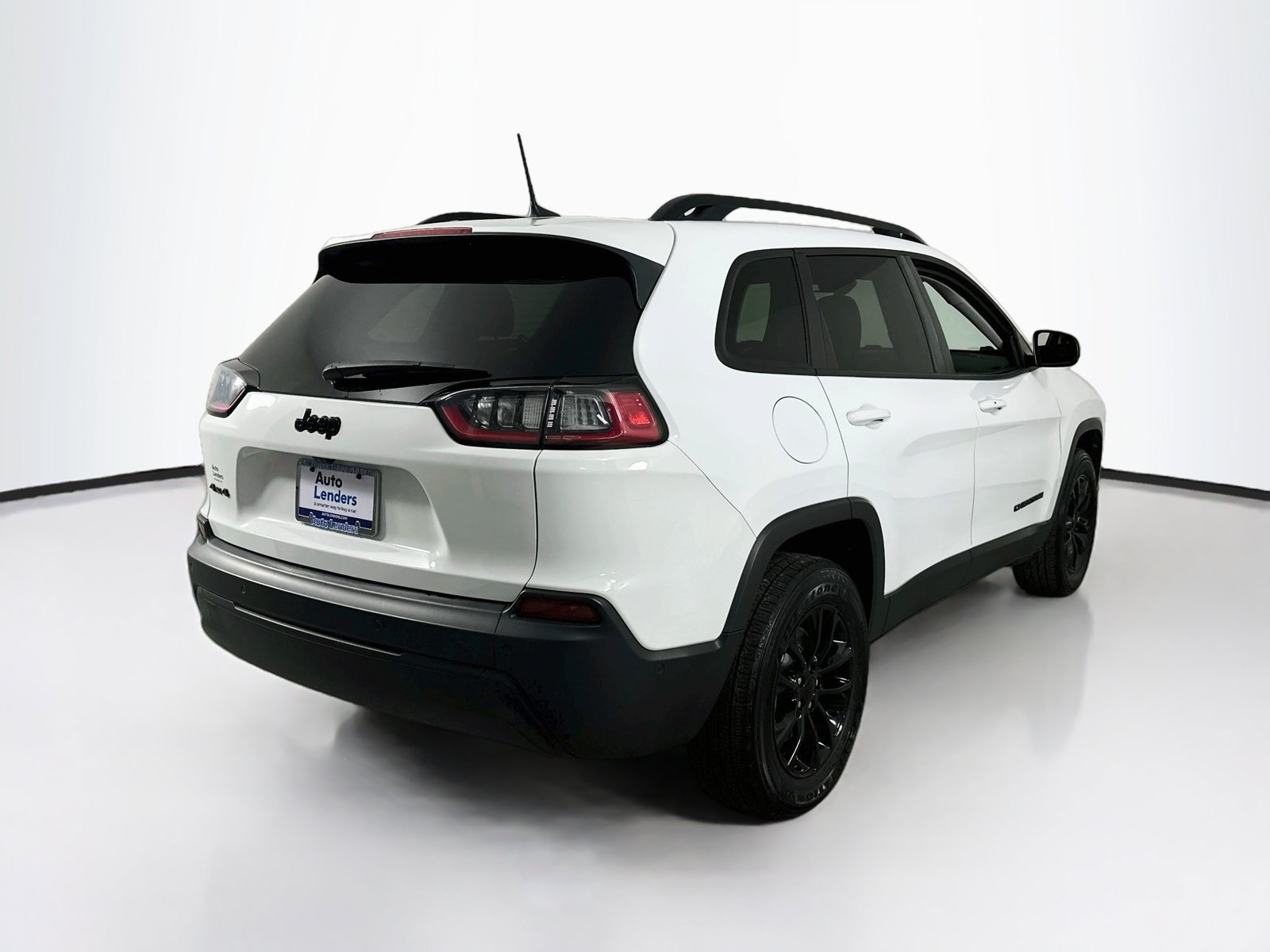 Used 2023 Jeep Cherokee Altitude Lux w/ Lux Elite Package AWD/4WD image 5