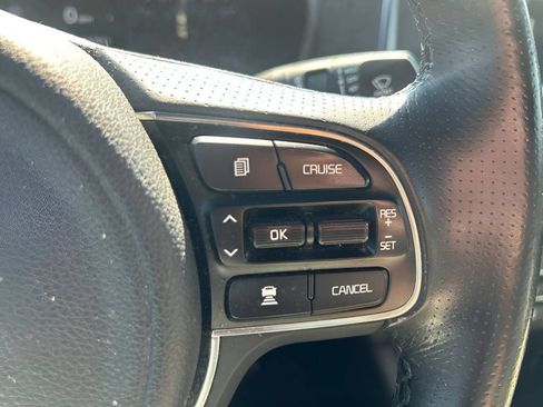 Used 2018 Kia Optima SX w/ Technology Package FWD image 25