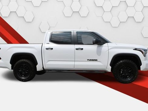 Used 2026 Toyota Tundra SR5 AWD/4WD image 4