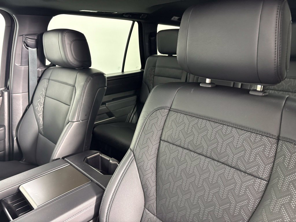 Used 2025 Toyota Sequoia SR5 w/ SR5 Premium Package AWD/4WD image 19