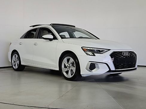 Used 2023 Audi A3 2.0T Premium w/ Convenience Package image 4