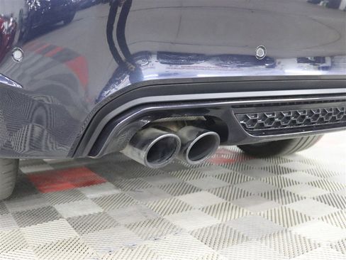 Used 2019 BMW X6 M w/ Executive Package image 7