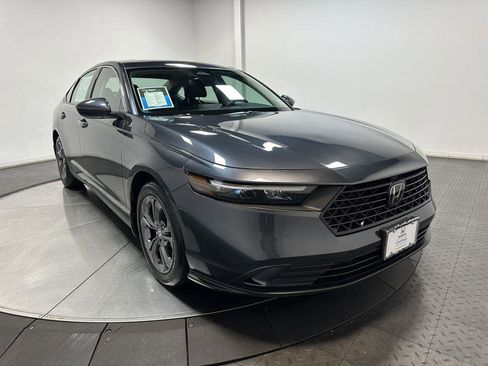 Certified 2023 Honda Accord EX image 2