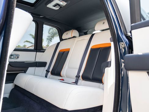 Certified 2019 Rolls-Royce Cullinan image 8